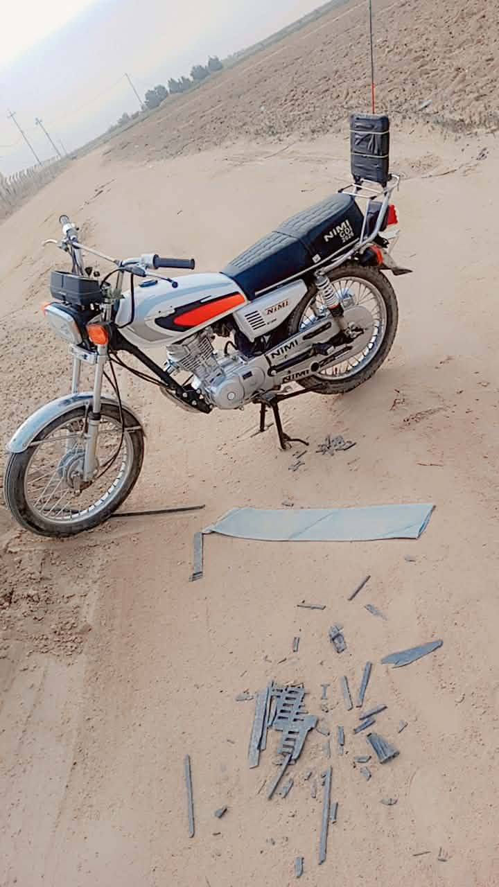 سلام عليكم دراجه
البيع تعمير كله جديد شاصي ٢٥ موديل ٢٥ محرك ٢٦ شراي يتصل ما متواجد خاص ***********  مكاني نجف خان نص
