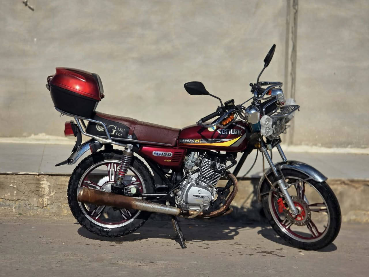 سيفان سولنك موديل 2023 مامفتوح شرط سلف كيج الكتروني منفيس دبل سويج تشغيل عن بعد نشاطه ومعدل فول ماتصرف علي شي السعر 675 وبي مجال مكاني حمام العليل مو شراي لا تسأل اذا شراي خبر عل رقم لاتراسل ***********
