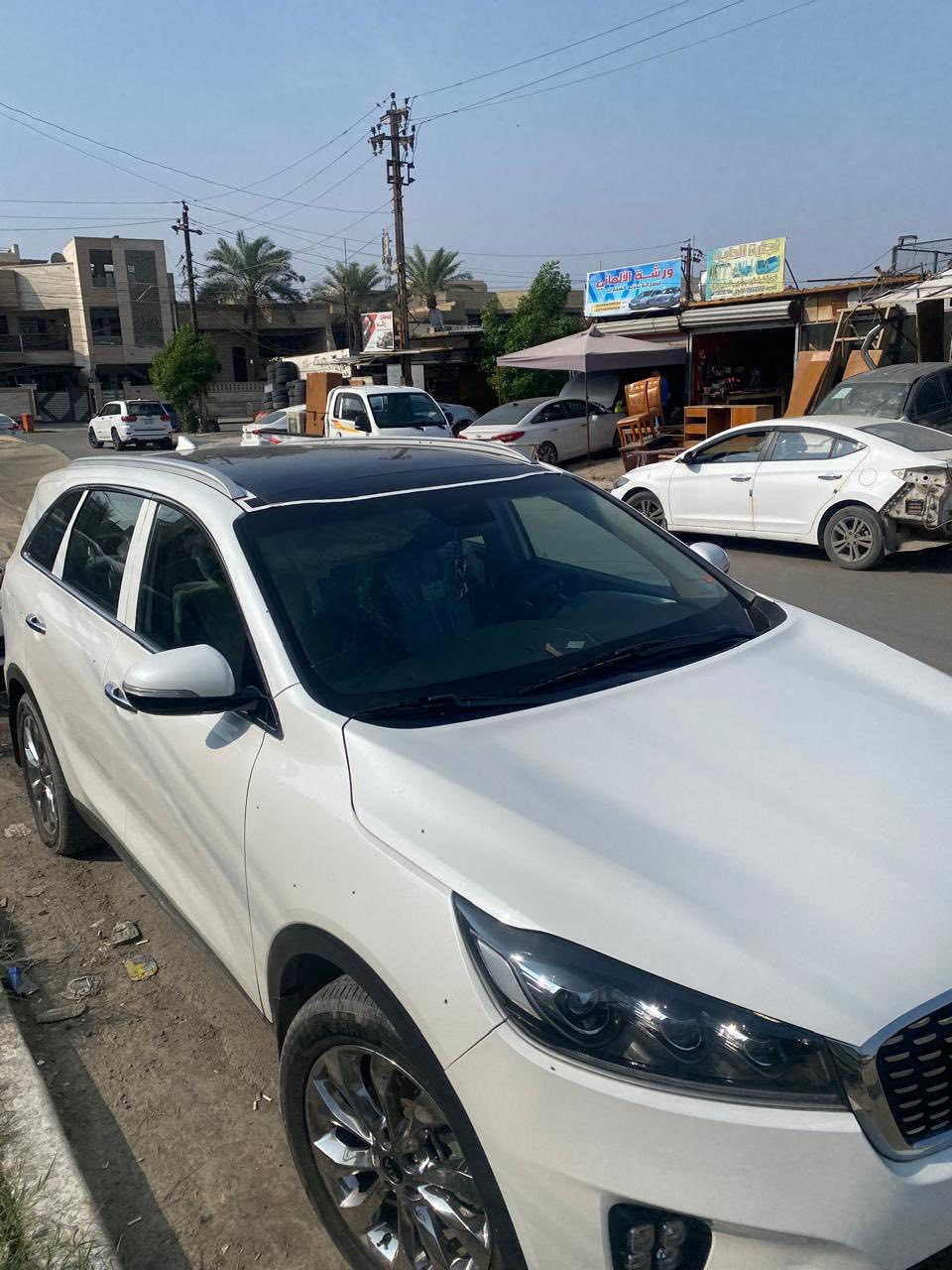 سورنتو مديل ١٩ فول خليجي بيها باب وره سايق امبدل اوجاملخ خلفي صبغ عله كد شبر او باب صدر صبغ إصبعين سعر ٢٢٥ او بيها مجال بصيط مكانها سيديه ***********
