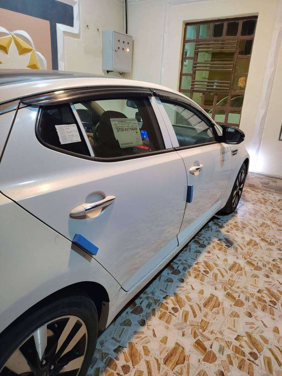 السلام عليكم أوبتيما موديل ١٢ خليجيه كفاله عامه عدا رصعات خفيفه سياره كفاله كير محرك رقم بغداد بسمنه تحويل مباشر سعر ١٤٣ وبيه مجال بسيط للتواصل الاتصال على الرقم ***********
