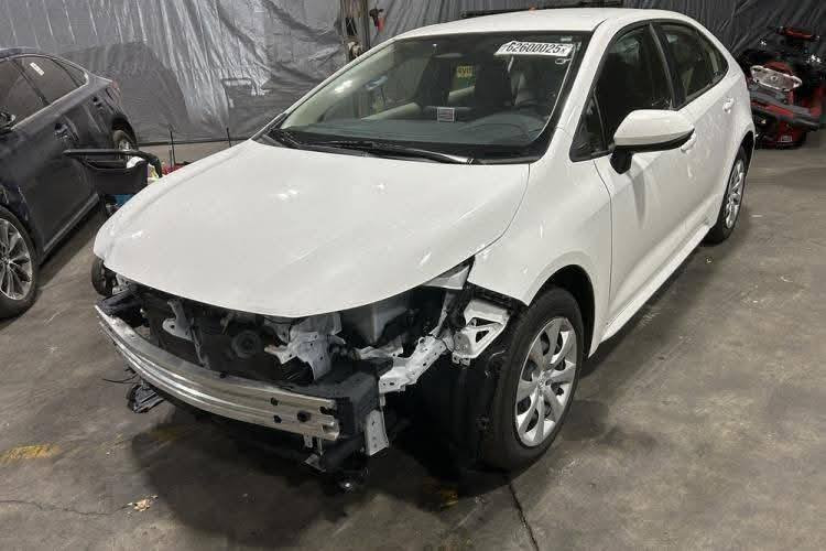 السلام عليكم ..كورلا هايبرد 2025 باسمي وارد امريكي حادثها دعاميه اماميه مبدله ومصبوغه وبيها تعديل بارد حافة البنيد وخشم الجاملغ الايمن فقط يعني تعتبر كلين بدون قطرة صبغ ايرباكات راجعات سستم ماشيه 31 ألف ميل سعرها 180$ وبيها مجال للطيبين للاتصال ***********
