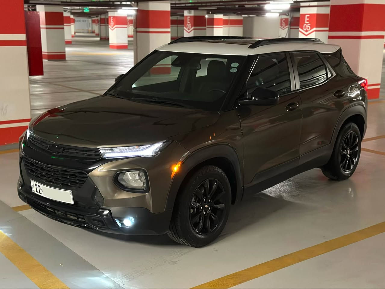 🚘 Chevrolet Trailblazer ACTIV 2022
🤍 سەقف سپی (Two-Tone)�⚙️ 1.3L Turbo (3 پستن)�📍 42,000 KM ڕۆیشتووە
✨ فوول مواسەفات
✔️ پانۆراما�✔️ شاشەی گەورە�✔️ Apple CarPlay & Android Auto�✔️ گوشین و سوکانی هیتەر�✔️ ڕادار (Forward Collision Alert)�✔️ خەتی جادە (Lane Keep Assist)�✔️ Auto Stop / Start�✔️ بریک بەسمە (Electronic Parking Brake)�✔️ سندوقی کارەبایی (Power Tailgate)
🚀 Drive Modes
🔸 ECO�🔸 SPORT�🔸 NORMAL�🔸 SNOW
🔹 4 پارچە و نیو سبۆغە بی داخلی
ئیڕباگ بەس سوکان سیستەمە�🔹 ئۆتۆمبێلەکە زۆر پاک و خاوێنە، ناوەوە و دەرەوە
💵نرخی
96$ وەرەقە و مەجال 
*********** أربيل, العراق
