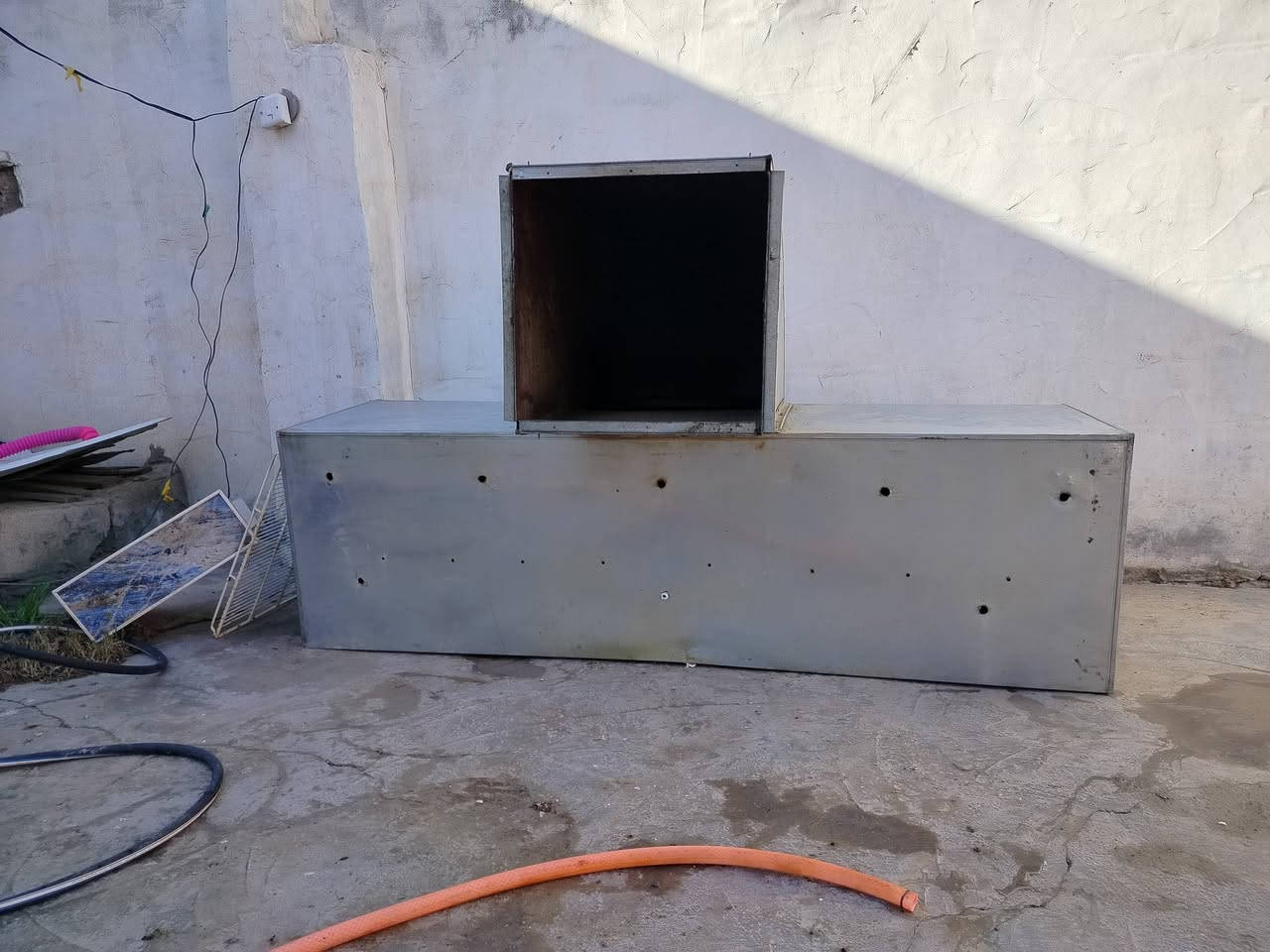 مجمدة+كابسة صاج+بوجة مع ساحبة جديدة ابيعهن كلهن مو مفرد
المكان ديالى
***********
