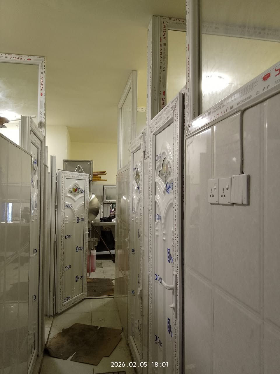 نحن بعون الله الأفضل ✅🌹
معمل #الزويني 
جودة عالية وعمل احترافي وبأسعار تنافسية✅
خليك ويه الأفضل ✅
ضمان حقيقي 5 سنوات ✅🌹
كربلاء المقدسة الروضتين قرب مقهى تراث 🚩
بي ڤي سي أواب وشبابيك المنيوم محجرات ومطابخ وكافة الأعمال اتصل نصل ✅
*********** متوفر واتساب
