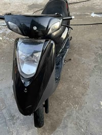 بريز كامله مكمله   600.  بغداد حي  اور   ‭0783 863 6828‬