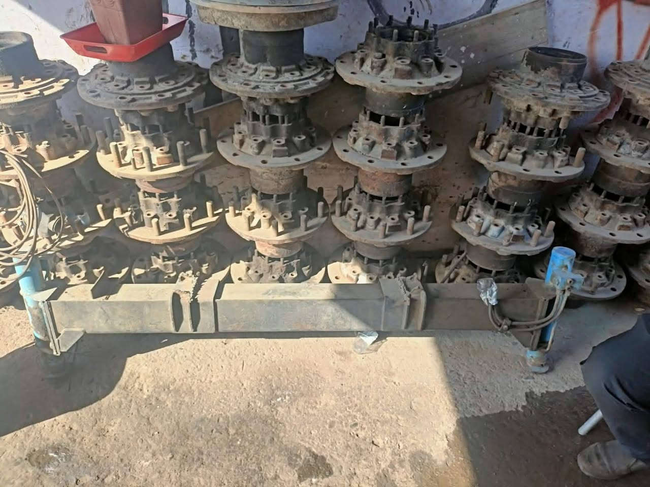 رجلين خلفي كرين للبيع اتصل ***********
