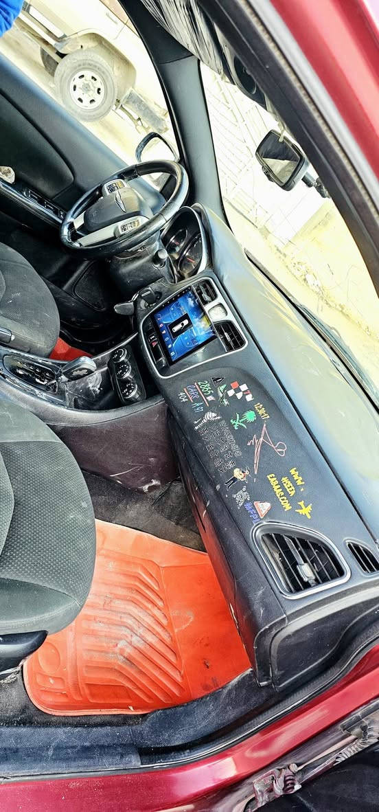 ياالله سي ٢٠٠ موديل ١٢ رقم بغداد انكليزي جديد لون مميز سيارة جديدة جاهزة كير مكينة خير من الله بيه صبغ حزام جمالية فقط أكرر صبغ حزام جمالية جاردة جانت وصبغته صدر تخم تاير شاشة كبيرة هزة جديدة تحويل ثاني يوم السعر ٧٢ وبيه مجال العنوان بغداد *********** بي واتساب أيضا
