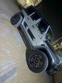 جيب موديل 23 رقم بغداد سياره حلوه ماشيه 37. 07707555989