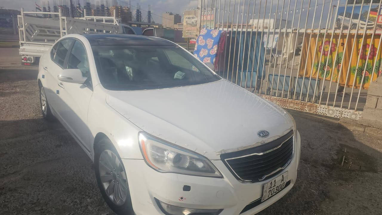 السلام عليكم 
سياره اوبتمه للبيع موديل 11 سياره خليجي دوش سته سلندر مفوله واحد ع واحد ماشيه 90 حقيقي سياره جاهزه مكانيك مكينه تبريد تخم تاير صبغ البتكمه الواضح بسونار شخوط مو ضربه صابغين الصفحه للجماليه السعر شده و7 ورقات الإتصال ع رقم الهاتف فقط *********** مكاني بغداد 
مكاني
