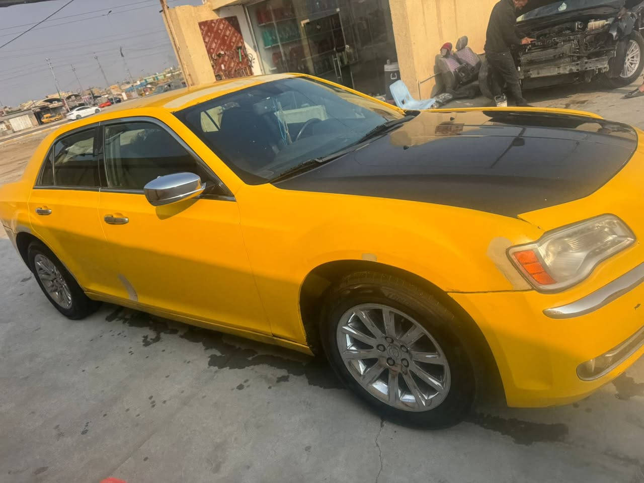 السلام عليكم اوباما ٢٠١٢حادثه جاملغ وبنيد بدون دواخل كير مكينه اكسل كفاله تخم تاير رقم بغداد انگليزي بئسمي السياره جاهزه گبل للشارع السياره عوزه فقط صبغه السعر(١٤٨)واني مكلف بل نشر رقم صاحب السياره *********** مكان السياره العماره
