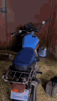 سلام عليكم
ماطور تايكر للبيع لون ازرك ستيرن رياضي شاصي 2020
سعر 500
رقمي *********** متواجد واتساب
