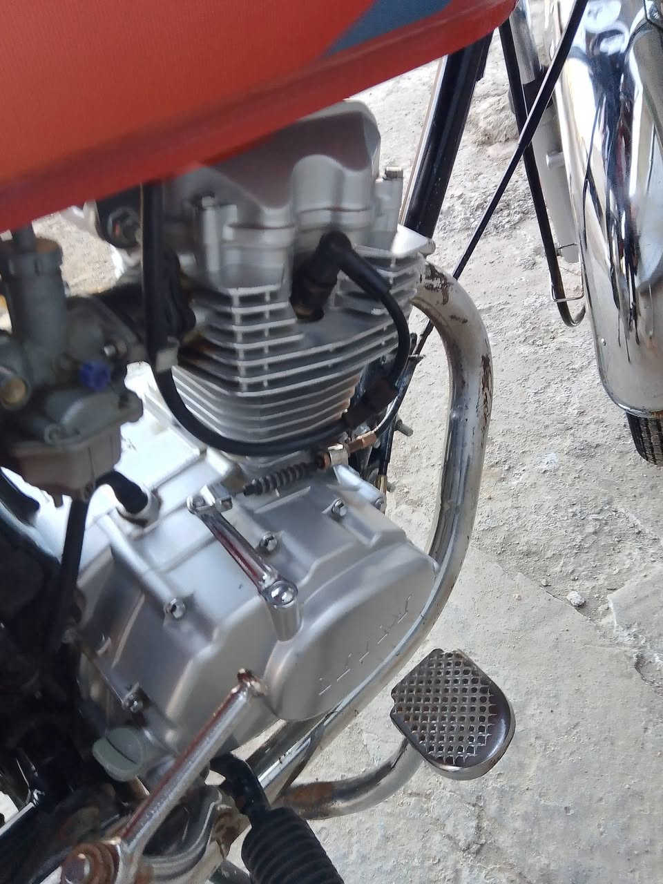 البيع دراجة نضيفةة محركة مكفول مديل 2026 اوراق سكنر المكان كربلاء فندق البارون محركة مكفول خاص موجود الرقم *********** واتسسااب تعال وفحص اذئ بية شي اخذه بلاش السعر 550 وبية مجال
