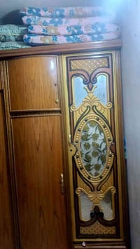 غرفة نوم مستخدم للبيع 500 وبيها مجال الاستفسار اتصال على هذه رقم 07731...