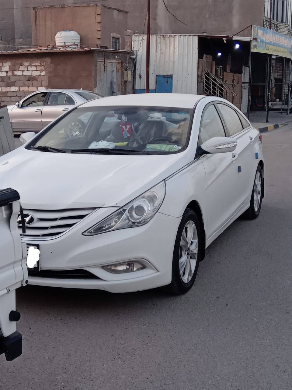 السلام عليكم سوناتا للبيع موديل 2013 بأسمي رقم بغداد دولي مكينه 2400 السياره خليجي بيهه قطعتين صبغ بدون دواخل تبريد شغال حداديه تخم تاير جديد كشنات كله جديد السياره جديده بمعنى الكلمه مال جناي مواصفات السيارة    كشن كهرباء قطعتين تبريد شفتات ستيرن شاشه اشاير بل مري السعر 122 وبيها مجال المكان بابل حصوة ناحيه الاسكندريه الاتصال على الرقم فقط  ***********
