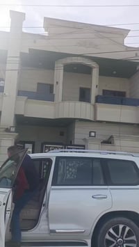 حي الظباط • ٤ غرف نوم • مساحات ١٥٠-٢٠٠م