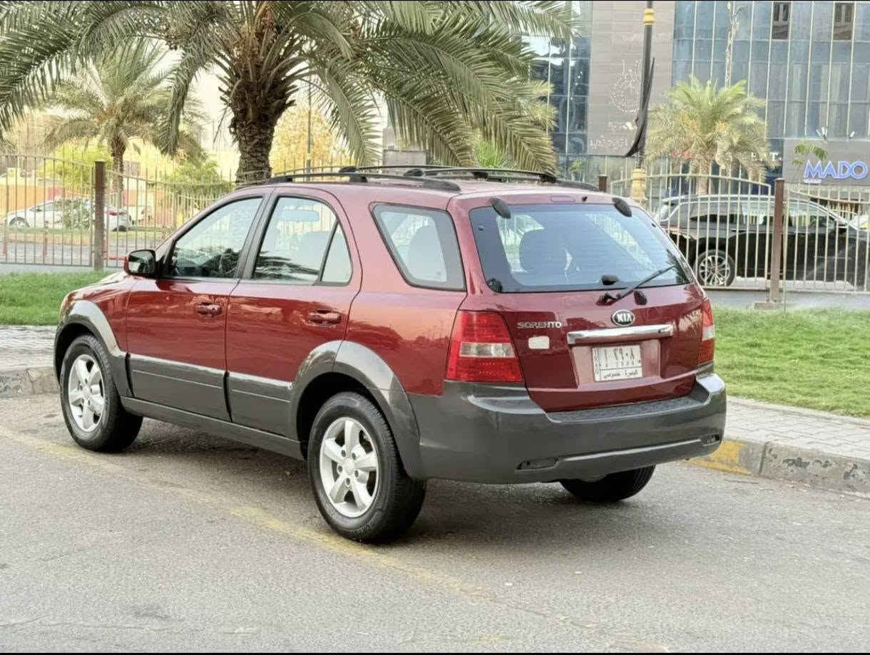 سورنتو 2007 خليجي
محرك v6 فور ويل
 شاشة كامره تبريد حداديه
 السيارة جاهزه بدون اي نقص
بيه صبغ جاملغ امامي فقط
مكاني واسط السعر90$
بيع او مراوس 
‏‪***********‬‏
