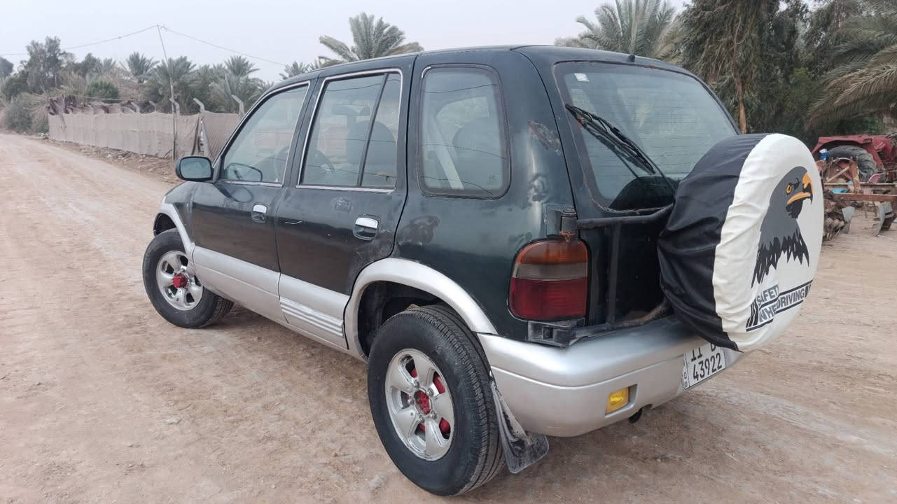 سلام عليكم 
سبورتج 93 فور ويل مكينه وكير خير من الله مكفولات كير عادي تايرات جدد دواخلها نظيفه كشرها نظيف رقم #بغداد الدولي سنوية لغاية 2031 بنص ساعه السيارة تتحول بأسمك السياره تخبل يرادلها ترتيبات جدا بسيطه سعرها 37 وبيها مجال حك الجية مكاني #كربلاء_المقدسة((***********))
