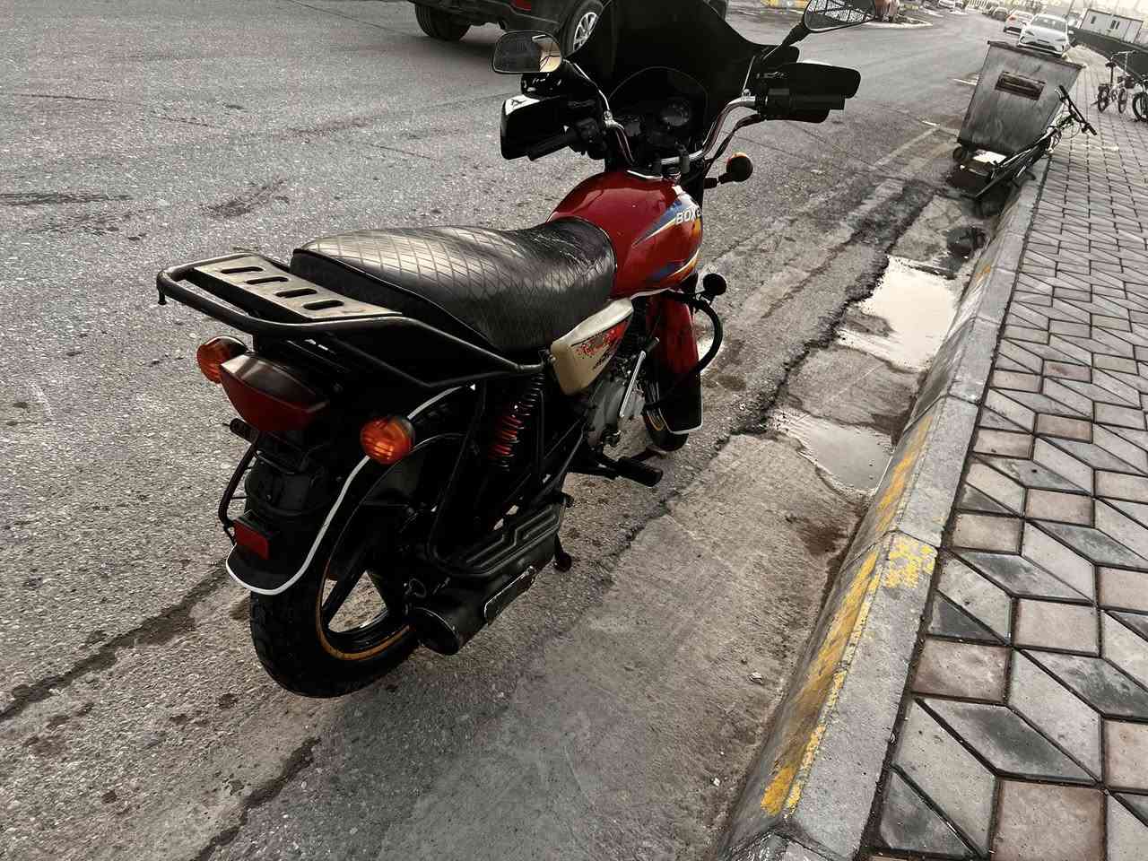 ‏سلام عليكم ￼ بوكسر ‏موديل 21 ‏كلاسك ‏دراجة مكينة خير من الله طيارات جدة كهربائيات كلها شغالة كل شيء ما بها الدراجة دراجة بدون أوراق السعر مناسب كفالة سرقة مكان الدراجة ديالى بعقوبة ***********￼￼￼￼￼￼￼￼￼￼￼￼￼￼
