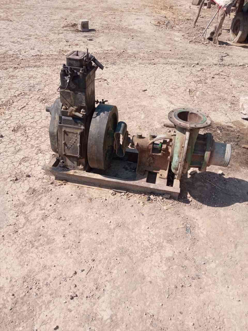 سلام عليكم مواطير البيع شغالات ثنين ابو العشرة واحد ابو لاربعة وياة صوندة عشر امتار السعر 800 العنوان بابل جبله رقم الهاتف ***********
