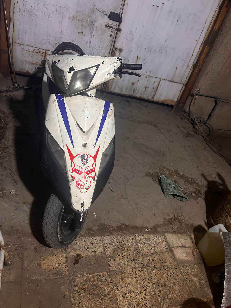 ثعلب للبيع شغاله
فقط يحتاج تبديل كفرات للدراجة او صبغ 
السعر 350 وبي مجال للطيبين 
مكاني بغداد شارع فلسطين 
للاستفسار عن الدراجة موجود بالخاص


**إذا كنت صاحب هذا الإعلان وتريد حذفه لأي سبب، رجاءا أرسل رسالة إلى الدعم الفني**