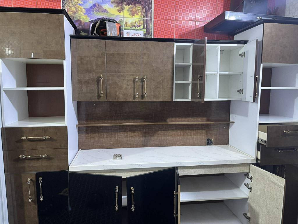 #يا الله... تصفية مجمع اثاث منزلية مستخدمة شرط النظافة والشغل واسعارهن مناسبة جدا... الشراي يدز صورة خاص ويتفضل خاص 

العنوان // بغداد __ الكرخ __ مقابيل كراج البياع 

#متابعة للحساب فضلا ___ بغداد, العراق


**إذا كنت صاحب هذا الإعلان وتريد حذفه لأي سبب، رجاءا أرسل رسالة إلى الدعم الفني**