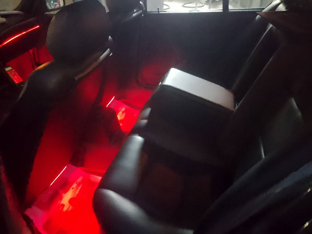 سلام عليكم 
من رخصت الادمن 
BMW1994
525 أصل فصل بليته وسنويه ومكينه 
سياره فول 
كير اوتو
سلايت طكتين 
دبل يربك
بجم عريض
مكينه شرط
كير شرط
ABSشغال
كشنات جلد M
داخل اسود 
تبريد شرط 
لايت صوار زنون
كل كهربائية السياره شرط
صدر امامي خلفي 80 بل٪
كاردن كوبلن شيال كاردن شرط
مري صقر
4 جامعات كهرب 
نضام مركزي الصقر يصعد من حاله بس تقفل
دعاميات M 
تفاصيل اكثر خابر او راسل وتدلل
السعر 57 وبيها مجال
مستعجل عل بيع والله ما سعرها
***********
***********
