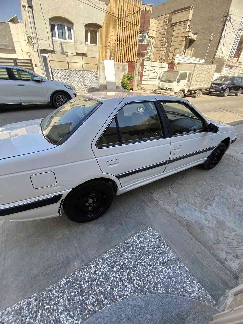سلام عليكم بيجو بارس موديل ٢٢ مكان بغداد  بدون صبغ سعر.  75    ً  ***********
