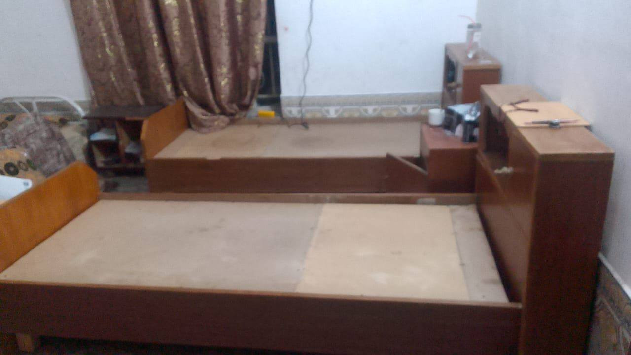 سلام عليكم
جربايات نفر واحد عدد 2  مصار هواي من اشتريته سعر لوحده ٦٠ بيها مجال  واتساب ***********
