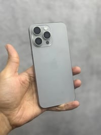 ايفون  15 برو مبدل شاشه اصليه فقط شرط الفحص فيس ايدي شغال ذاكره 128 بط...