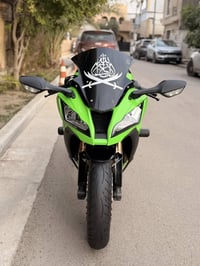 لبيع كاوسكي Kawasaki ZX10R موديل 2014 حجم المكينه 1000cc دخول جديد مكي...