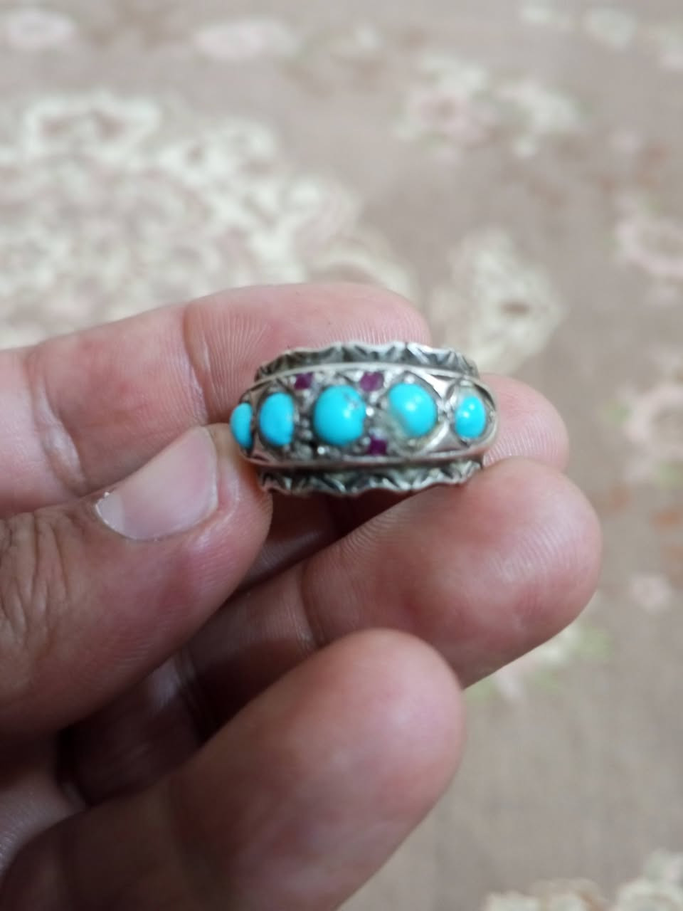 السلام عليكم نيشابوري صافيات ناعمه ب80نهايته فضه ثقيله ***********
