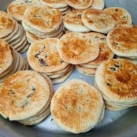 مرحبا بنات تم فتح حجز كليجه العيد كليجتنه بقلاوه ياابه حسب الطلب لي تح...