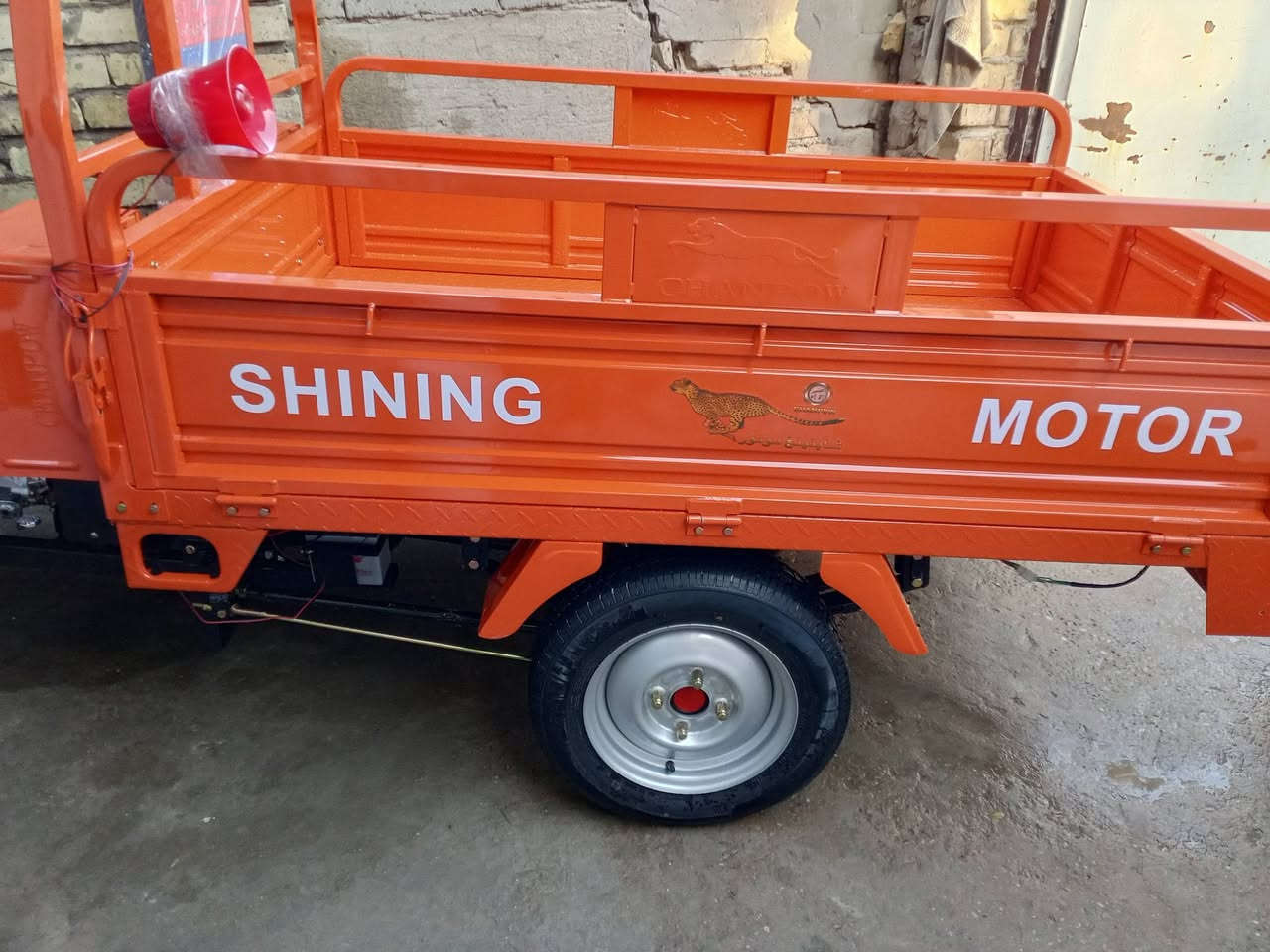 سلام عليكم ستوته صقر موديل 26 مال بلال اصليه بدون كمرك أوراقه مال معرض صاله يومين مطلعه من معرض بلال سعر مليونين 700 وبيه مجال قليل 

‏‪***********‬‏ 
‏‪
