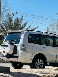 سيارة باجيرو حبتور اعلى موصفات موديل 14  رقم بغداد  بأسمي تحويل مباشر ...