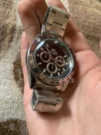 ساعة • مثل الصورة • مع توصيل