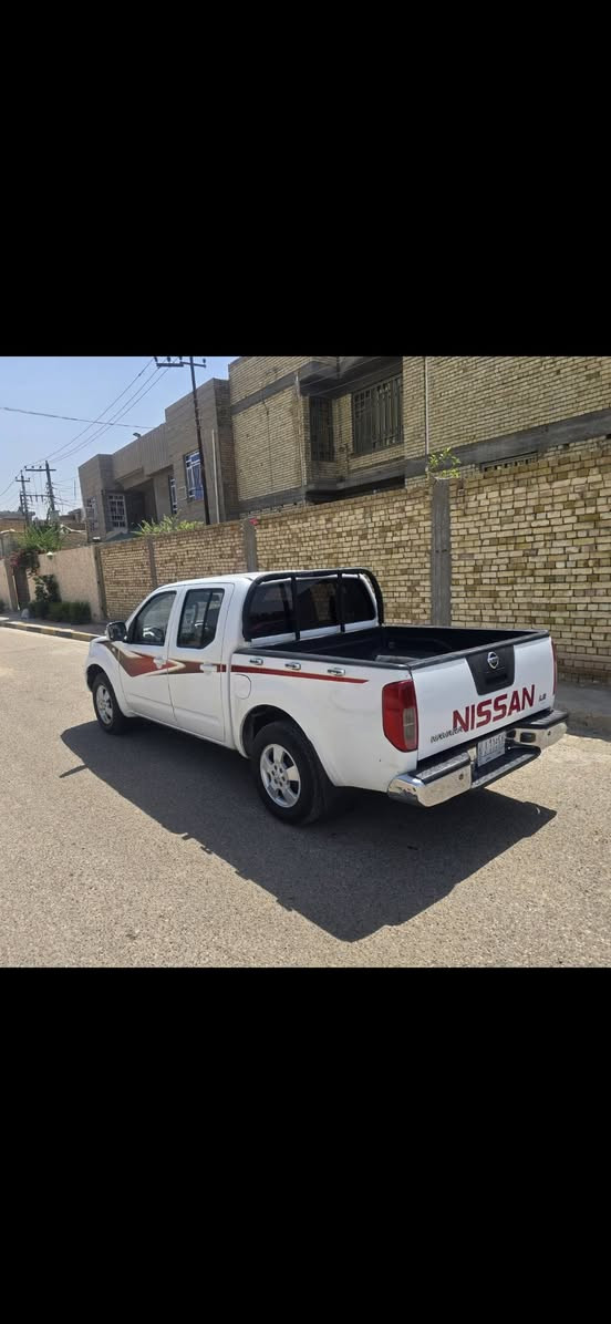 السلام عليكم بيكم نيفارا ٢٠١٣ خليجي اوتماتيك كير بلادي ما مفتوح مكفول مكينة بلادي ما مفتوح سياره بدون حادث بيه كلير فقط ثلاث قطع رش والباقي مكفول منضومة زنون كهربائيات كله بلاد تبريد ثلج غرفة نضيفه رقم بغداد مكاني بغداد السعر ٩٣ وبيه مجال الشراي يتصل ***********
