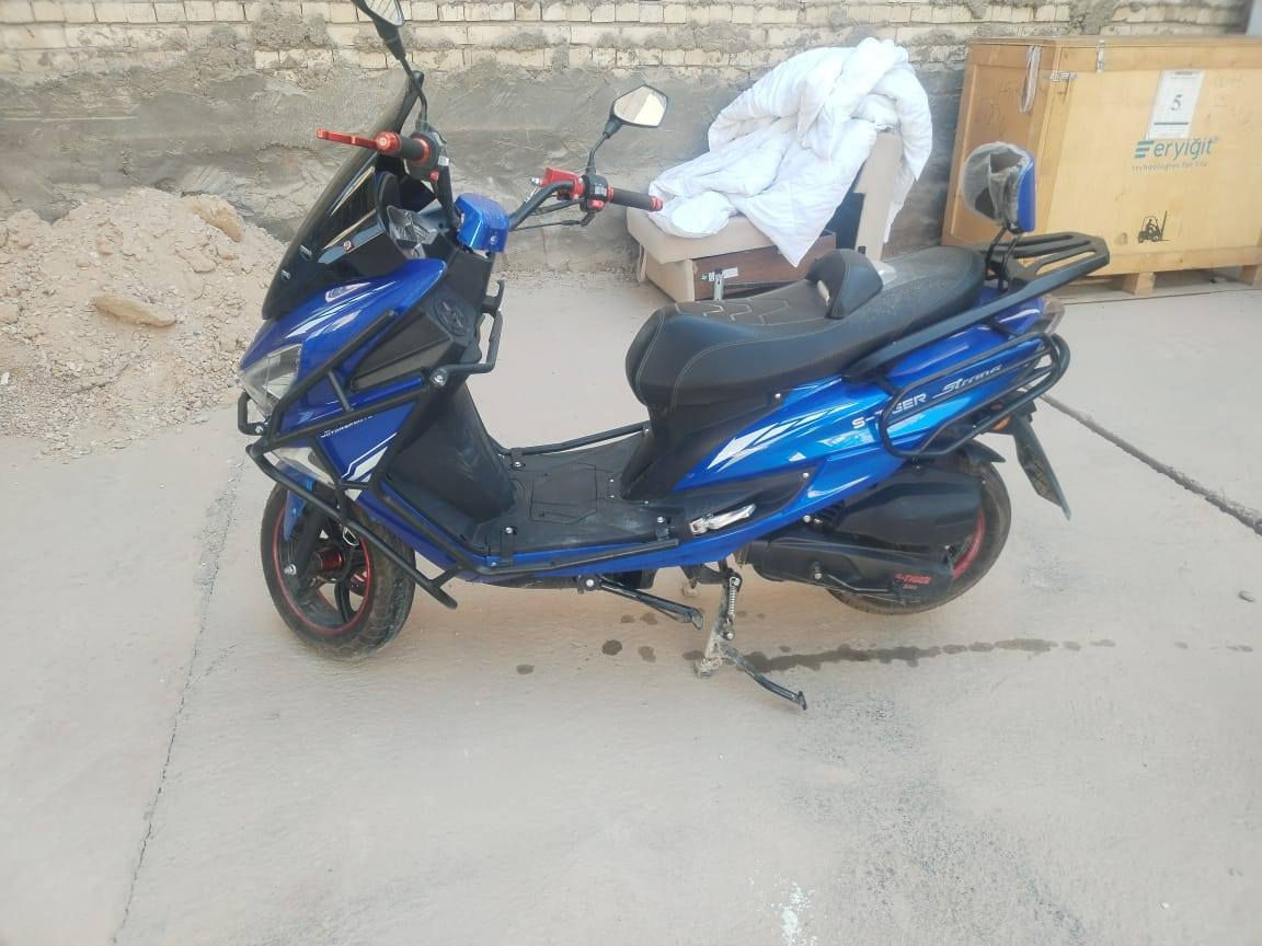 سلام عليكم خوني دراجه كهربايت بعدهي بل وكاله دراجه كلش ما عيزه بس تشغل وطلع صارلي ٣ شهر من نزلته من لوكيل دراجه جديد ومزوده تزويد بلدي سعر ١٠٠٠ مليون# *********** وبيه مجال حك جيه
