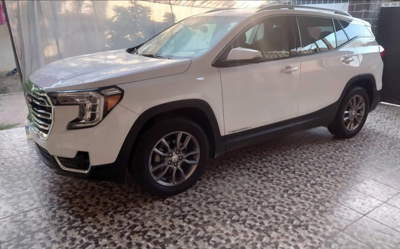 للبيع للبيع GMC TERRAIN SLT AWD مرقم بغداد فول عدا الفتحه
جمسي تيران 2024 slt AWD دفع رباعي 

حادث قطعه وحده صبغ (( صندوق )) فقط 

سونار مرفق بالمنشور 

السعرر :- 210$

للاستفسار ؛- *********** ,  ***********
