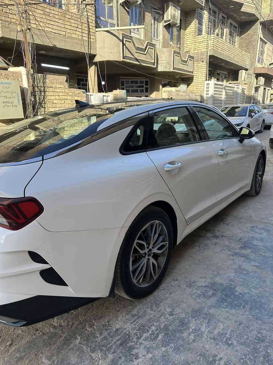 K5
السلام عليكم K5 خليجي فول مواصفات موديل 2022
رقم سليمانية بسمي هزة جديدة 
السيارة مكفولة من الصبغ بيها بارد بسيط بكصة البنيد فقط 
العنوان بغداد حي الخظراء 
***********

