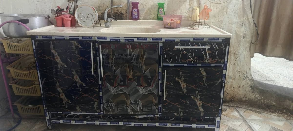 سلام عليكم غراض لبيع لمكان كميرة


**إذا كنت صاحب هذا الإعلان وتريد حذفه لأي سبب، رجاءا أرسل رسالة إلى الدعم الفني**