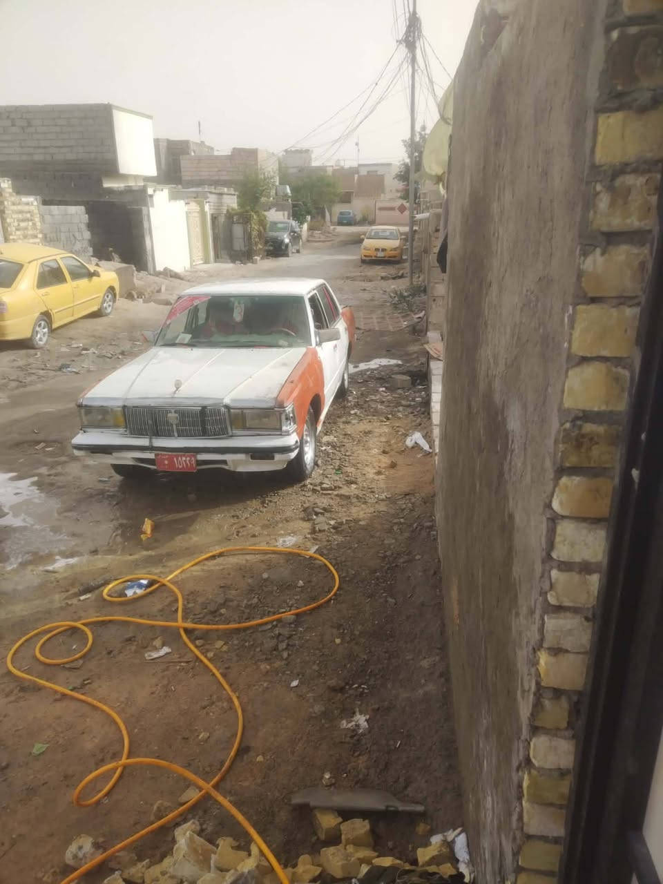 يالله سلام عليكم شباب بيع مستعجل سوبر كراون موديل 1982 مكينه وكير ثري واي جدد كير  عادي حداديه نضيفه تخم تاير نضيف كهربائيات شغاله سياره حلوه ومرتبة ترايك وين ميعجبك رقم انبار صدامي مالكه يسوي وكاله اسعر 10 وبيه مجال بصيط مكاني نجف شارع المطار ***********
