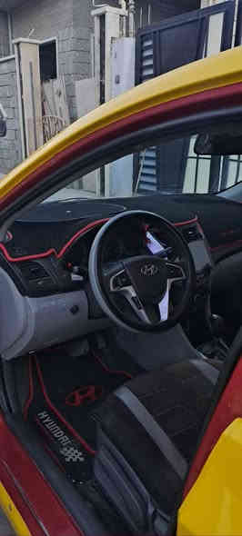 السلام عليكم
اكسنت 2013 امريكي 
محرك صرف وتبخير GDI 
تبريد كير طخم شرط يعوزها درايم شفت اليسار 
بيها معجون عالفحص 
رقم ديالى انكليزي سنوية بأسمي لنهاية 2026
تايرات اخو الجدد 
كهربائيات كلها شغالة 
السعر 85 وبيها مجال 
 العنوان زيونة مقابل المرور 
***********
