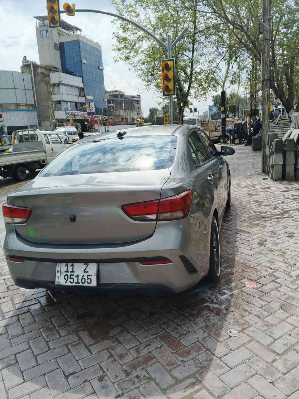 السلام عليكم ريو الشكل الحديث موديل 2022 سياره بيه جاملغين مبدلات وهاي طخه بالدعاميه وقطعته موجوده وبيهه طخطخات بسيطه سياره خير من الله السعر 98 وبيه مجال رقم بغداد بسمي السياره مكاني حي القاهره ***********
