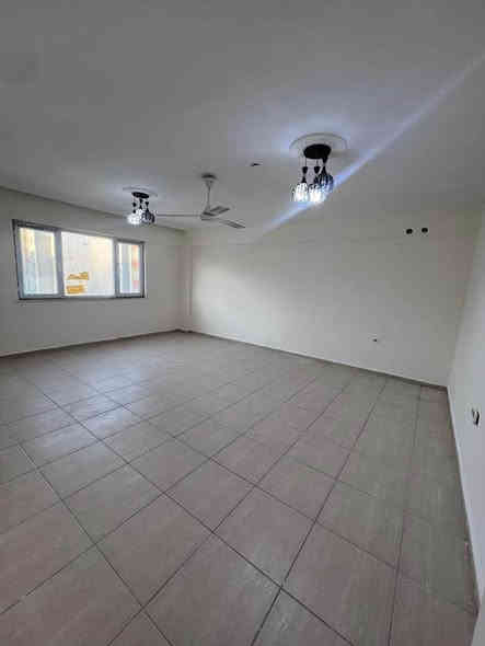 متوفر شقه  مستعجل للبيع في مجمع رامي لاند
موقع- تناهي مقابل جامعة ناوروز
مساحه- ١٢٥ متر
عدد غورفه -٢+١
واحد غورفه سويدي
٢ بلكون
السعر 4.20$ومجال

المزيد من معلومات تواصل عل هاي الرقم:
☎️ *********** Singapore
