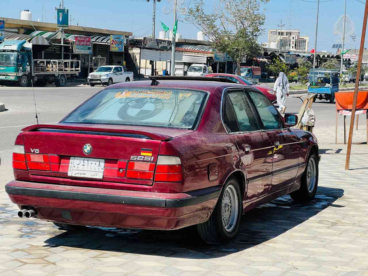 سلام عليكم بي ام 525 اصل موديل 91 السياره بلاديه كله مكينه وكير جدد شادهن صار 10 ايام من شديتهن مسكر عدله بلاديه تخم تاير نضيف حداديه جديده جام كهربائي منضومه زنون فتحه سقف السيارة خير من الله ما عايزه برغي ترايك من الفاو الزاخو مكاني بابل الشوملي مكفوله من الحادث والعيب الشرعي سنويه ل 27 ما متواجد عل فيس *********** سعر 60 وبيه مجال واني بل خدمه
