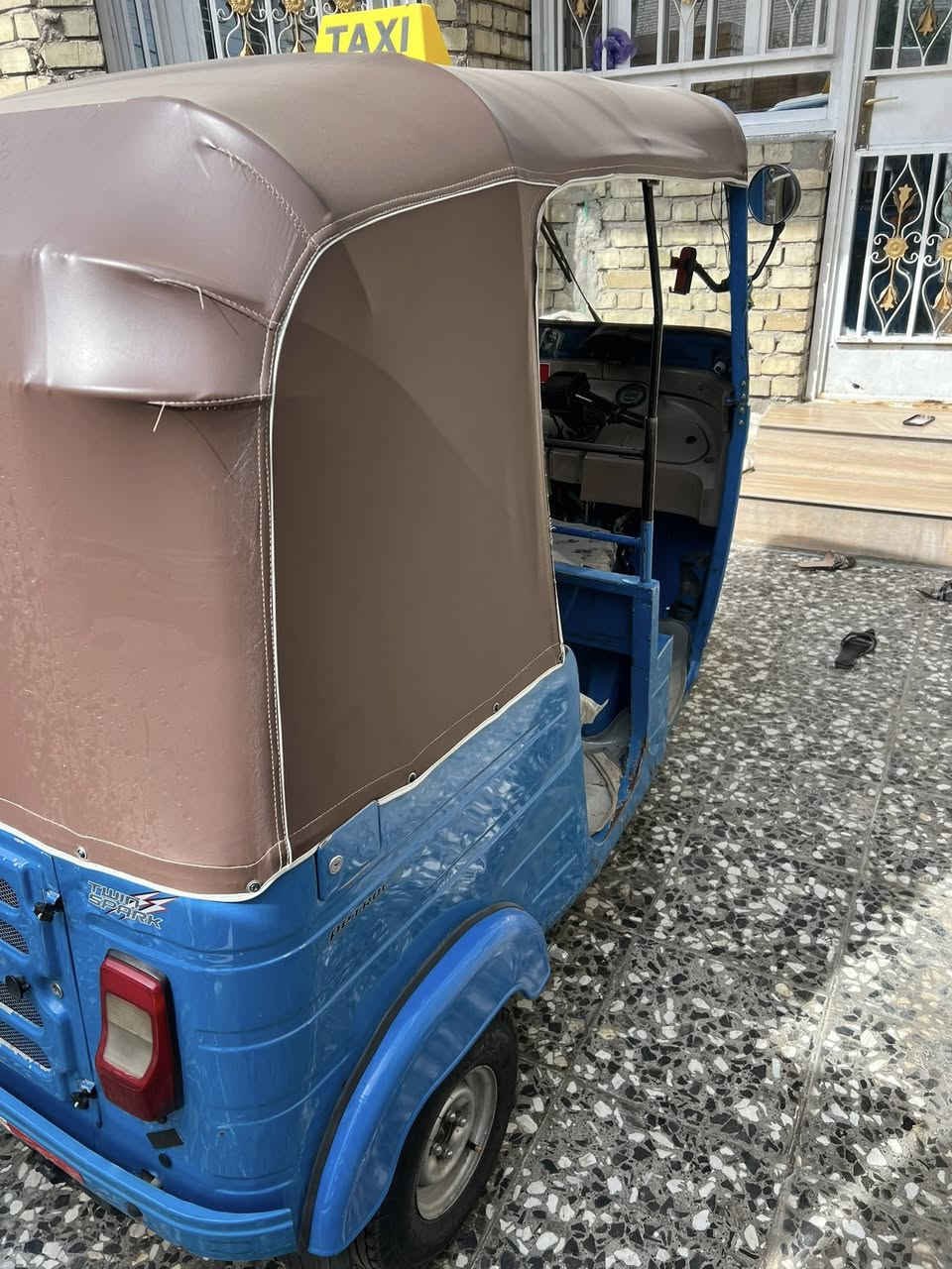 سلام عليكم تكتك ٢٠٢٠ اخت الكفاله بيها صبغ نص لغد دوس مامعمره ولا واصللهن مكينه مامجفته مامفتوح بيها برغي بس تنقص بين فتره وفتره ربع نص حسب واني قليل حيل اطلع بيها ب ٨ وبيها مجال مكاني الدوره حي الصحه *********** واتساب
*********** اتصال فيس مامتواجد
