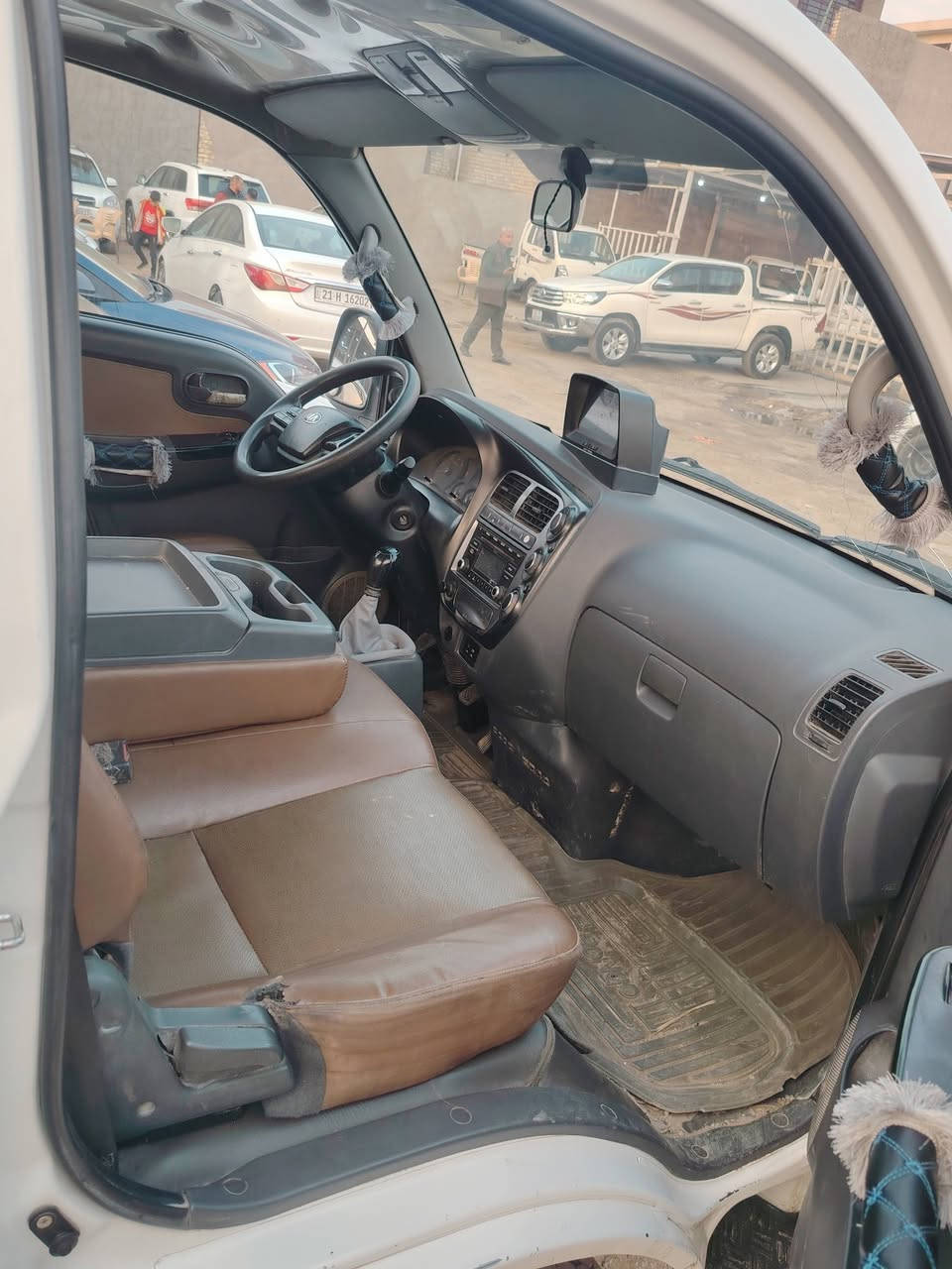 سلام عليكم للبيع كياء موديل 2020شكل 2021سياره مكفوله كفالة عامه من جكه الابره كير ومحرك واكسل وشاصي سياره مال جناي تخم تاير بسمي تحويل ثاني يوم ماشيه 100الف حقيقي فقط تبريد ثلج تدفه نار سياره مامتعوبه حمل ماشايله سعرها، 136وبيه مجال شي بسيط مكان سياره بغداد المحموديه ***********/***********
