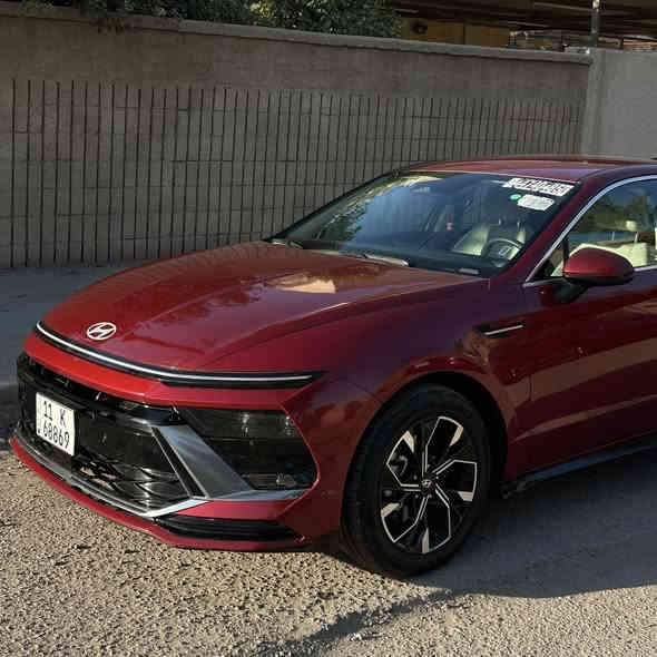 سلام عليكم
سوناتا 2024

سوناتا sel 2024 
نص فول  مواصفات 
رادار امامي وجانبي وحساسات 
نقاط عمياء 
شاشة عدادات دجتل كبيره متصله
تحكم كشن سائق كهرباء ست وضعيات 
تدفئة المقاعد الامامية 
شفتات ستيرن 
شاحن لاسلكي 
بصمتين وتشغيل عن بعد  
عداد المسافة 18 ml 
الحادث امامي تبديل بنيد فقط 
السونار وصور الحادث مع المنشور
السعر 195 وبيها مجال للشراي يتصل على الرقم 
مكاني بغداد 
***********
