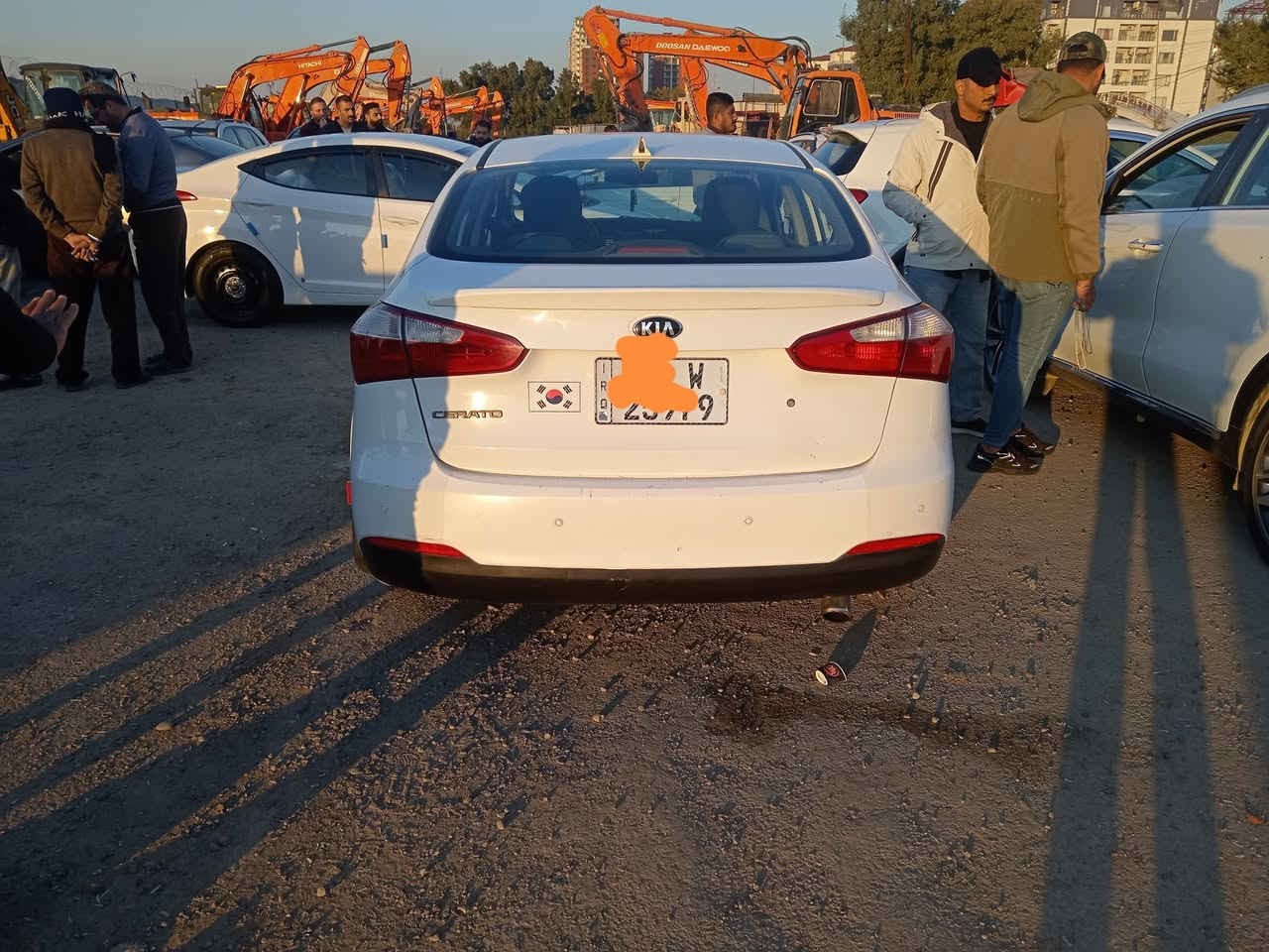 السلام عليكم سيراتو موديل 14 خليجي محرك 1600 بيها ثلاث قطع رش اثر تخريب رقم بغداد نكليزي بسمي مراوس بسوناته او النتره او بيع عنوان بغداد كفائات السيديه قرب قاعه بغداد المناسبات ***********
