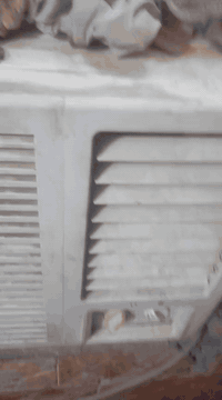 السلام عليكم مكيف البيع نضيف وشغال تبريده ثلج ومادخل مصلح السعر 200العنوان الشطره حي الشرطه رقم التلفون ‏‪***********‬‏
